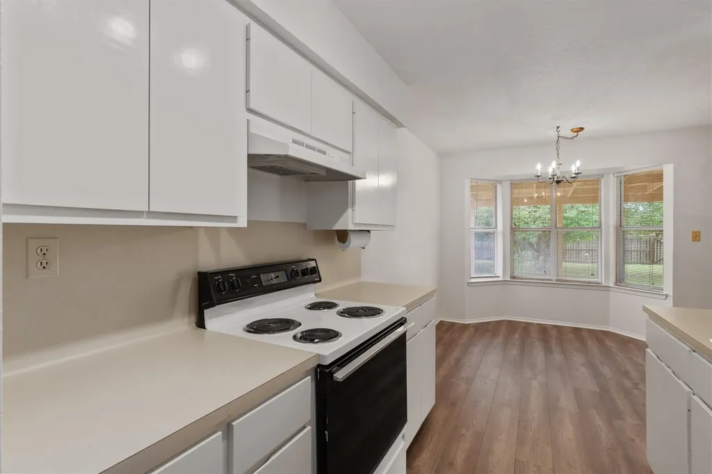 716 Northern Trail Leander TX 78641