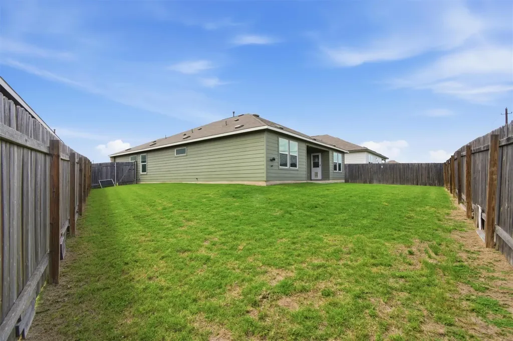 10537 Steinbeck Drive Austin TX 78747