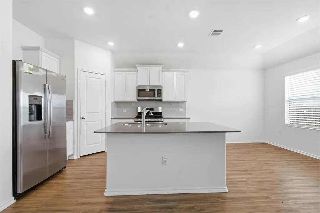 10537 Steinbeck Drive Austin TX 78747