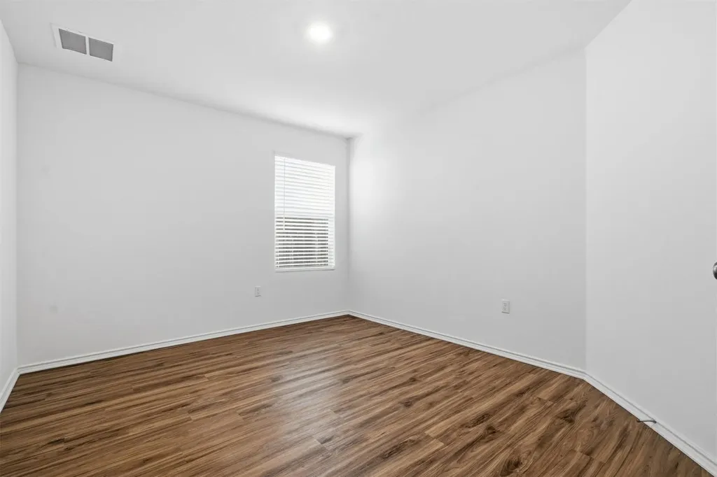 10537 Steinbeck Drive Austin TX 78747
