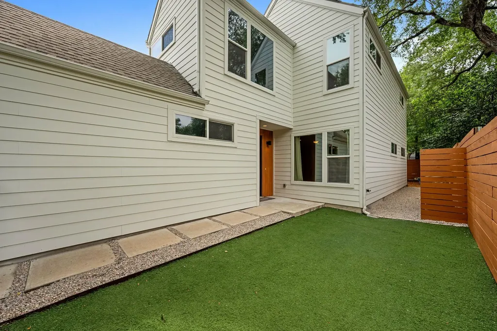 3215 Aldwyche Drive Austin TX 78704