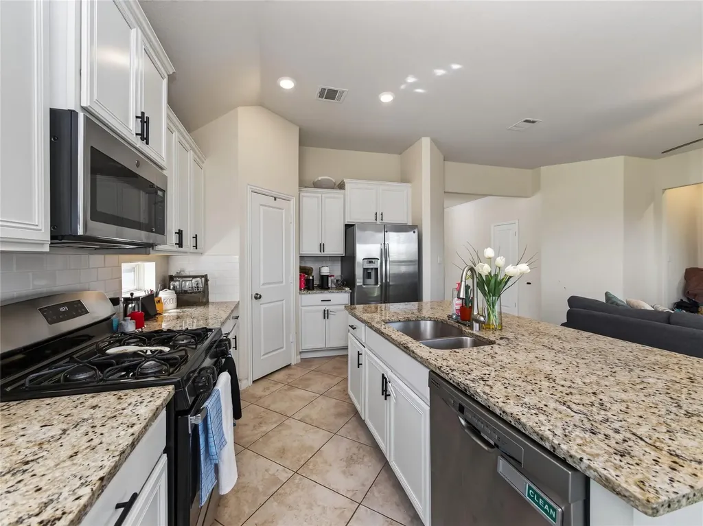 3348 Lauren Nicole Lane Round Rock TX 78665
