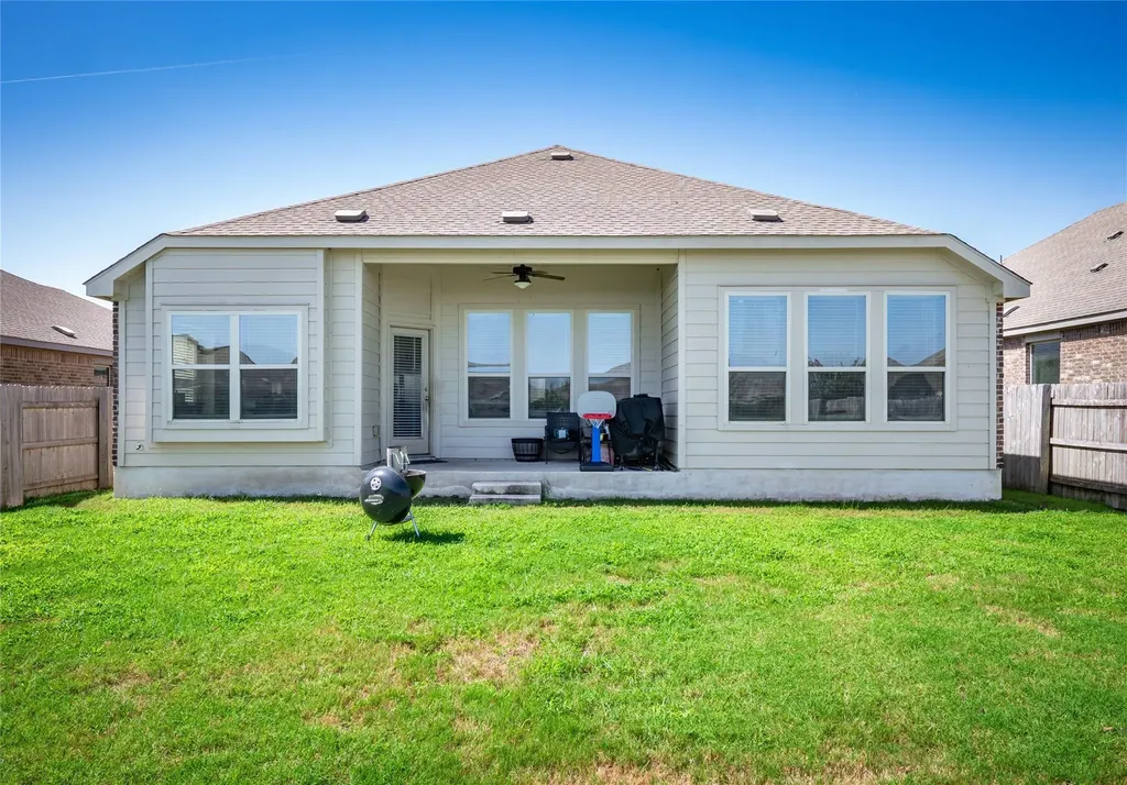 3348 Lauren Nicole Lane Round Rock TX 78665