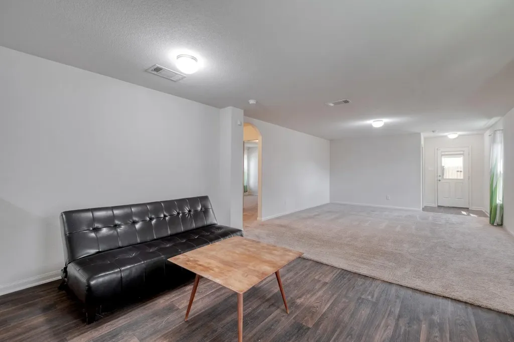 1436 Breanna Lane Kyle TX 78640