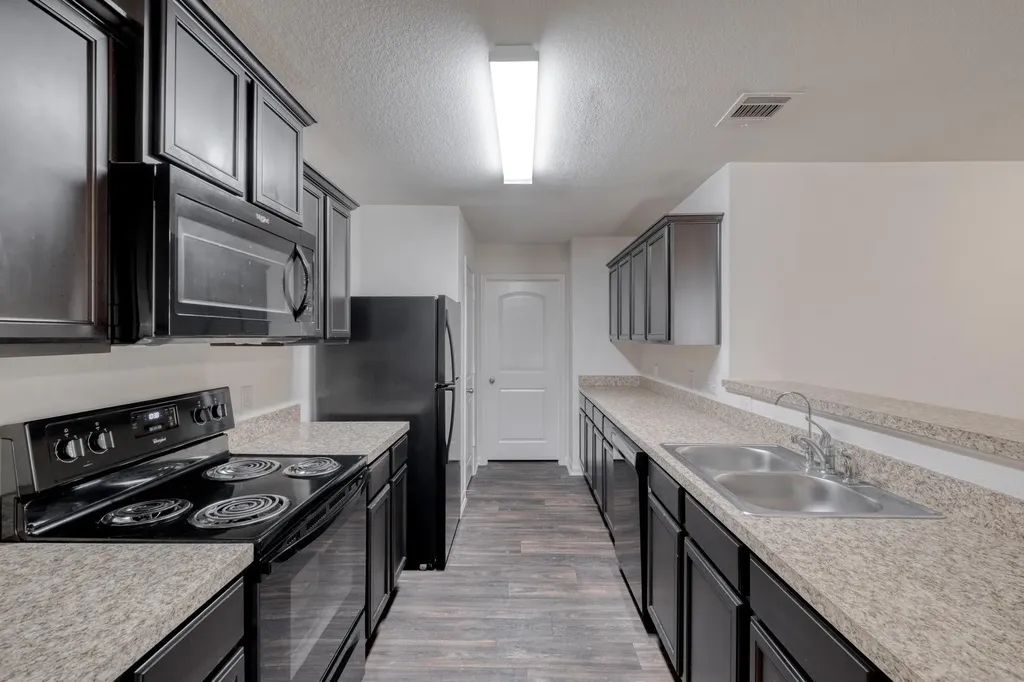 1436 Breanna Lane Kyle TX 78640