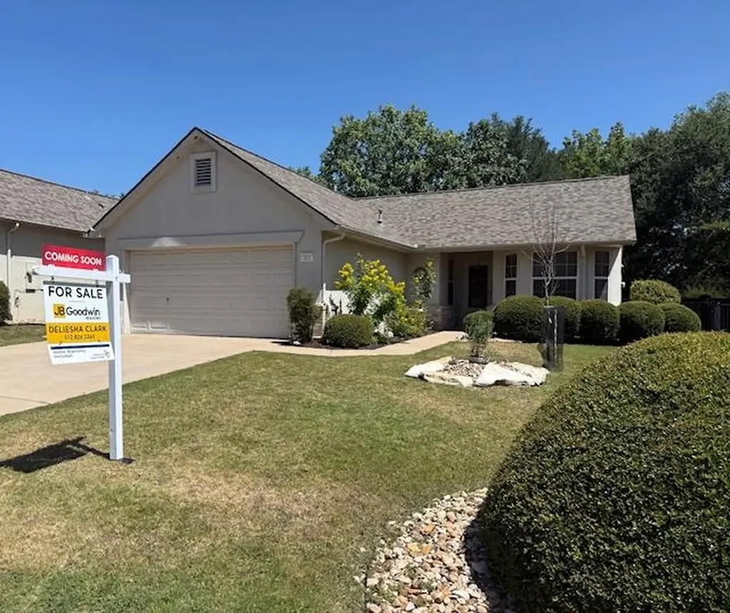 102 Whitewing Way Georgetown TX 78633