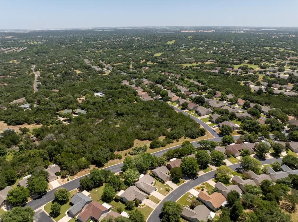 102 Whitewing Way Georgetown TX 78633