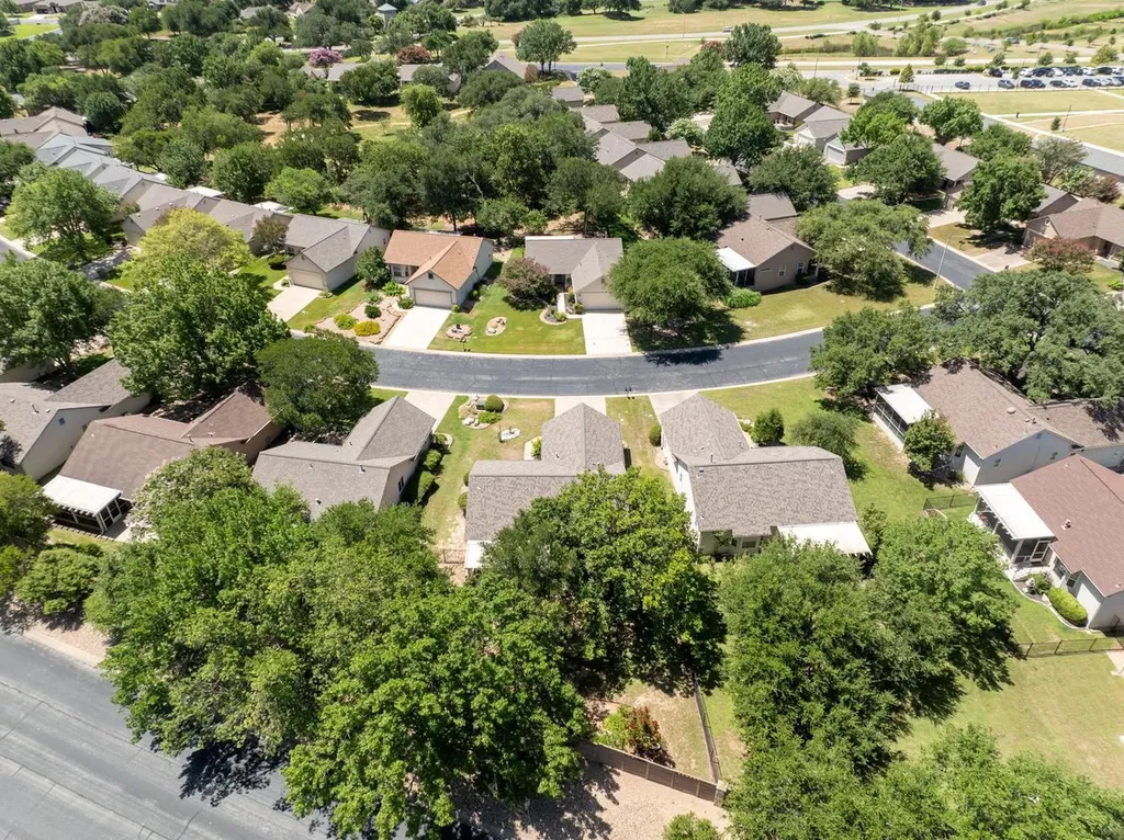 102 Whitewing Way Georgetown TX 78633