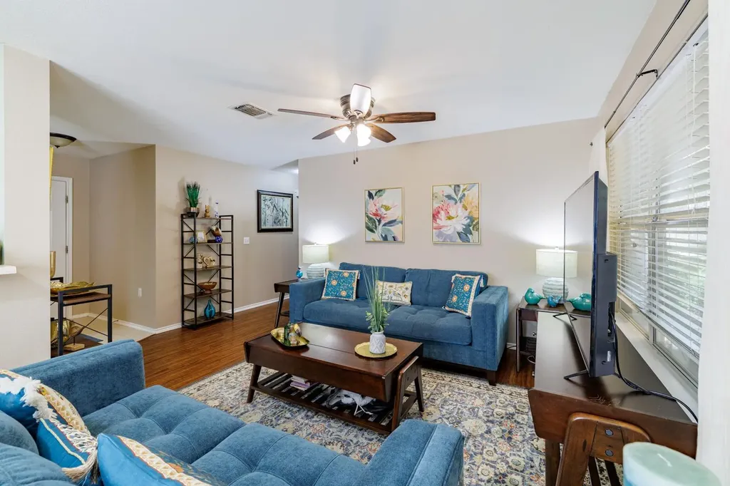 102 Whitewing Way Georgetown TX 78633
