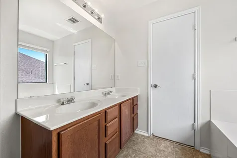 821 Tumbleweed Trail Temple TX 76502