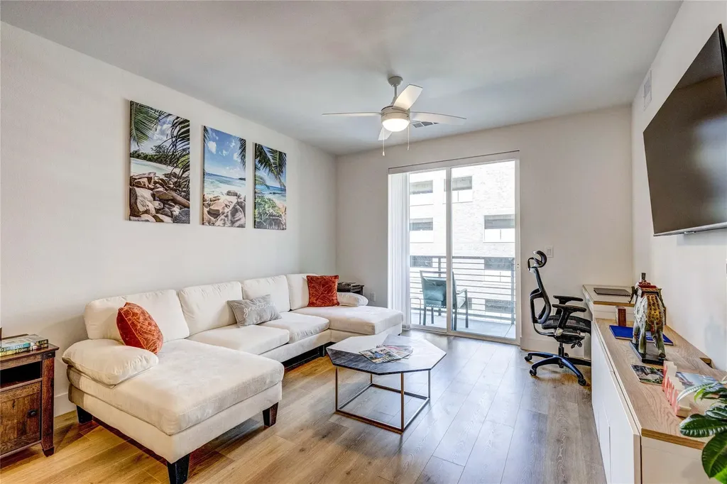 1701 Simond Avenue Austin TX 78723