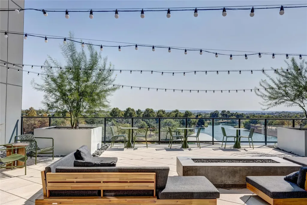 1701 Simond Avenue Austin TX 78723