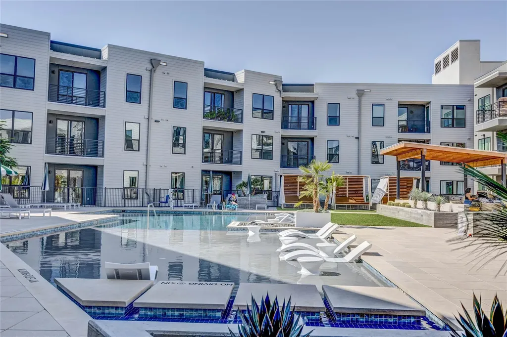 1701 Simond Avenue Austin TX 78723