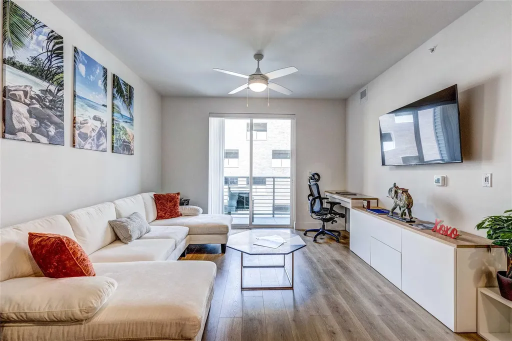 1701 Simond Avenue Austin TX 78723