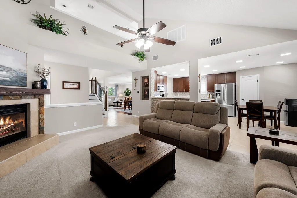 4007 Vista Isle Drive Round Rock TX 78681