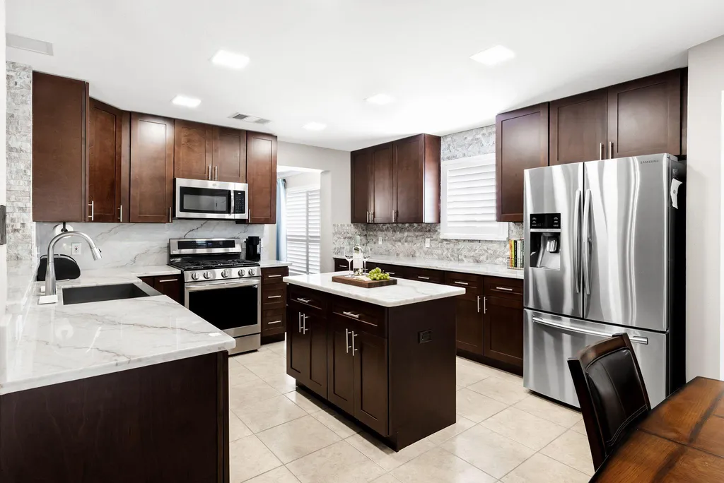 4007 Vista Isle Drive Round Rock TX 78681