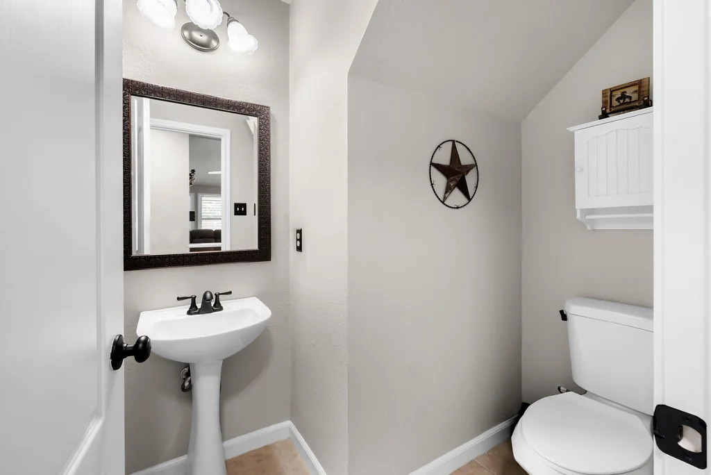 4007 Vista Isle Drive Round Rock TX 78681