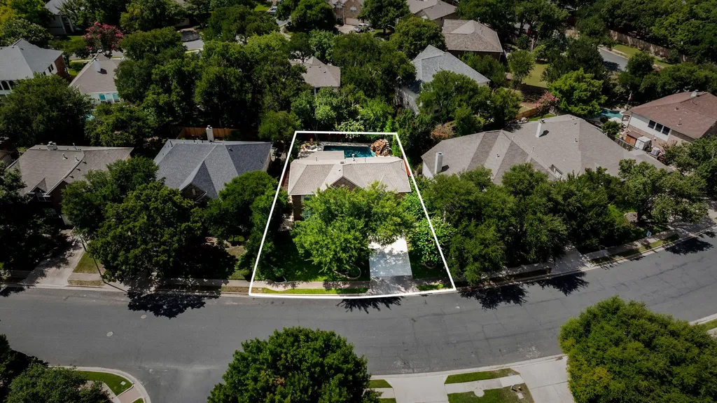 4007 Vista Isle Drive Round Rock TX 78681