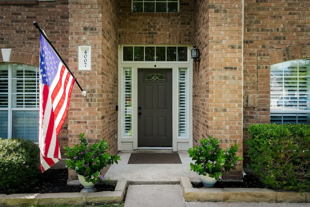 4007 Vista Isle Drive Round Rock TX 78681