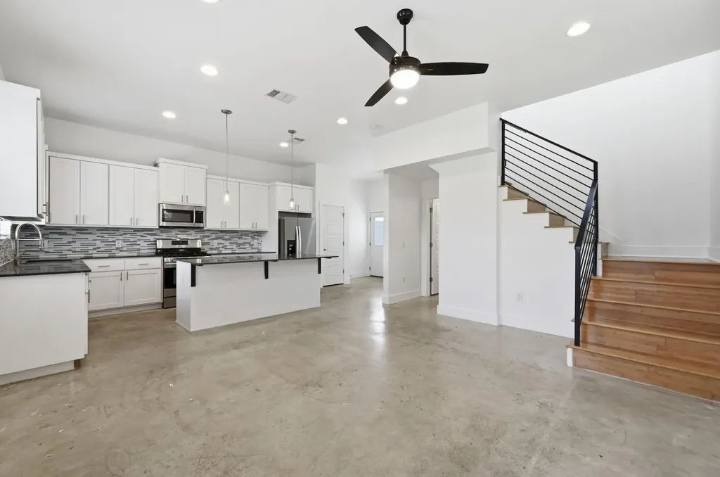 6213 Felix Avenue Austin TX 78741