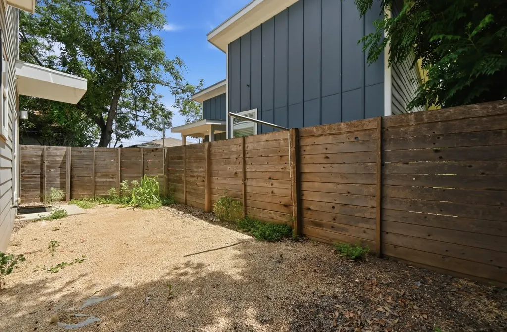 6213 Felix Avenue Austin TX 78741