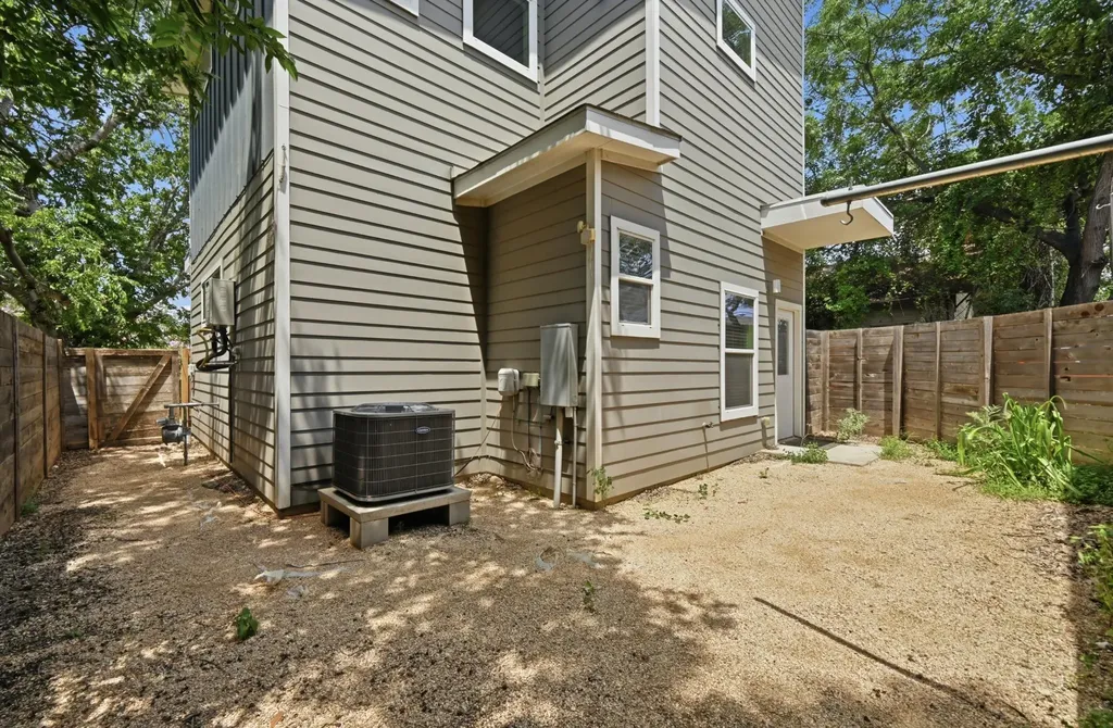 6213 Felix Avenue Austin TX 78741