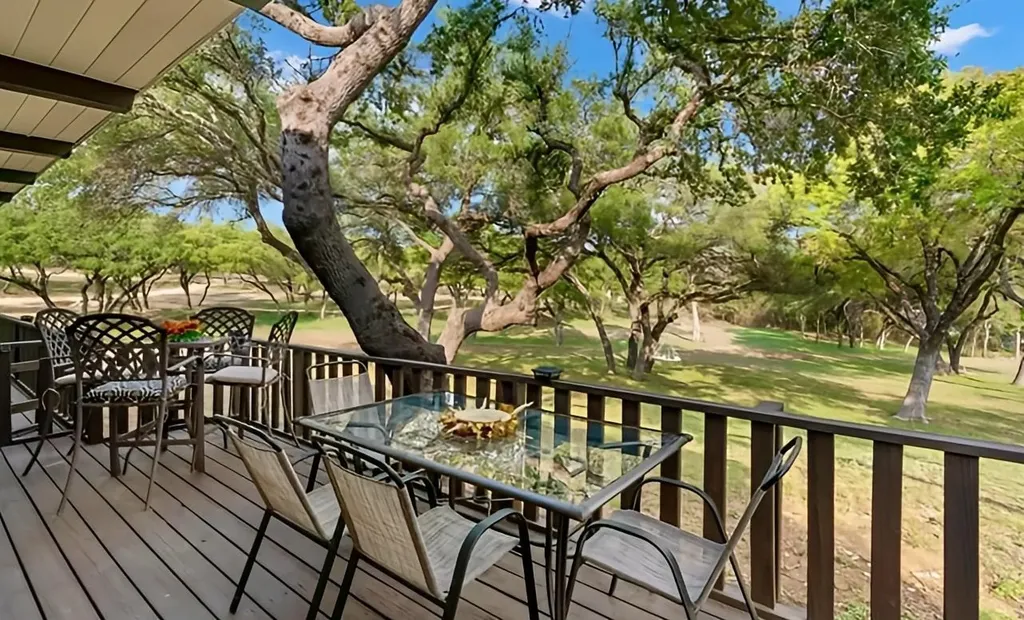 17416 Sleepy Hollow Drive Lago Vista TX 78645
