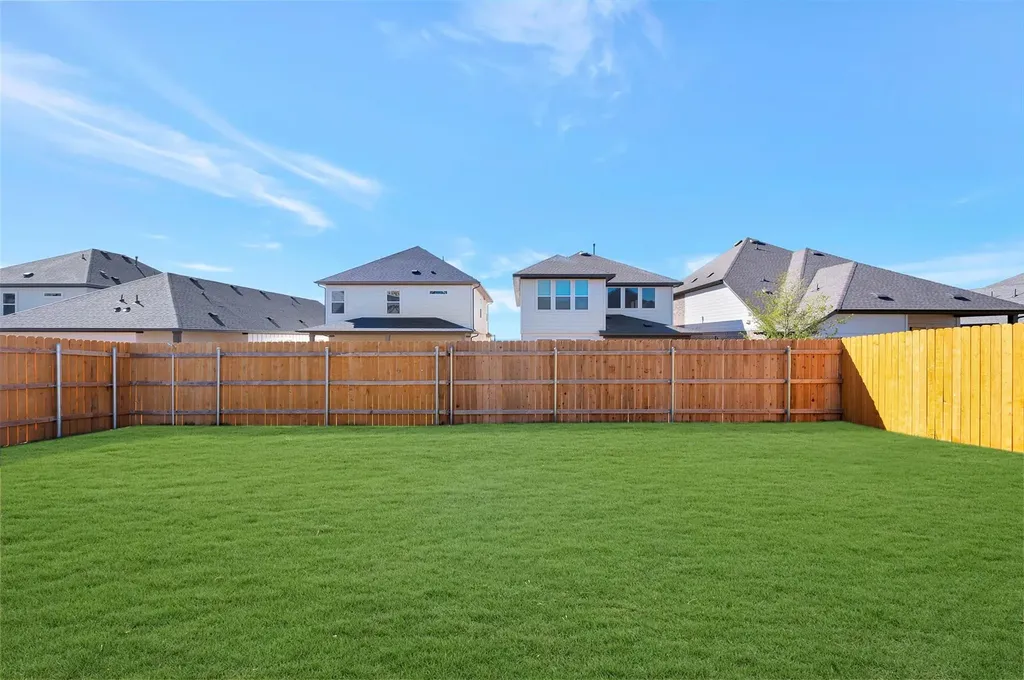 129 Bishop Wood Road Dripping Springs TX 78620