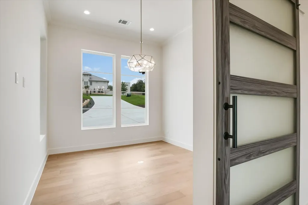 402 Sweet Grass Lane Austin TX 78738