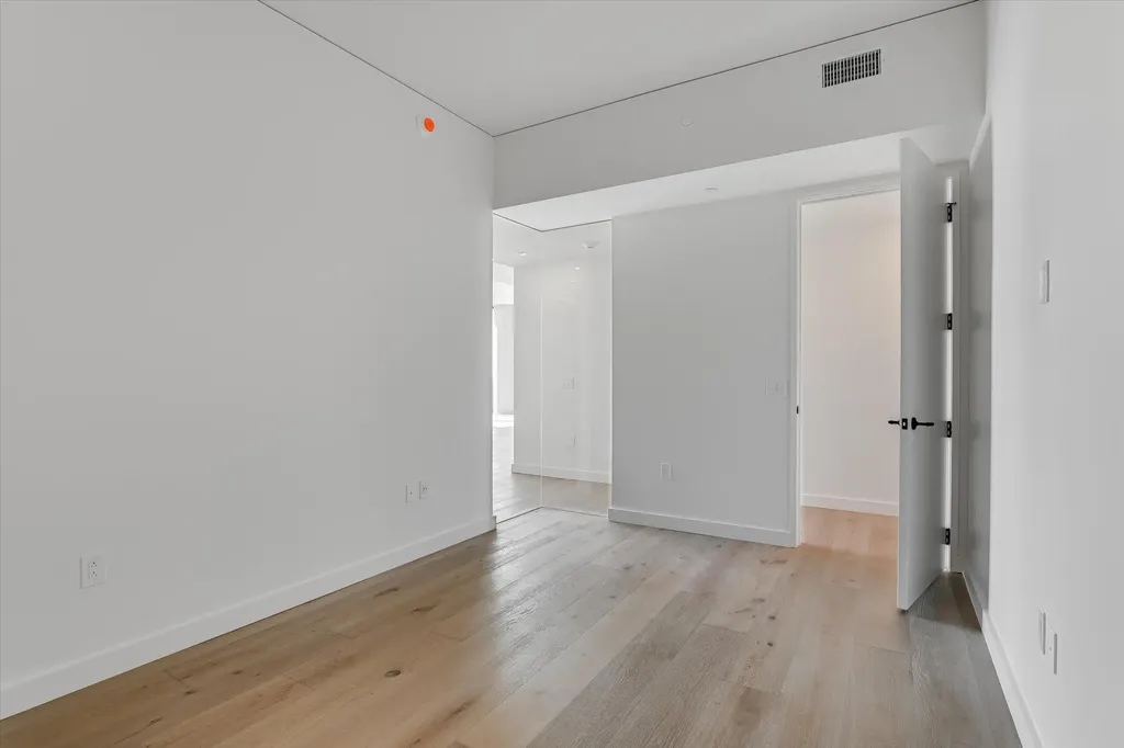 610 Davis Street Austin TX 78701
