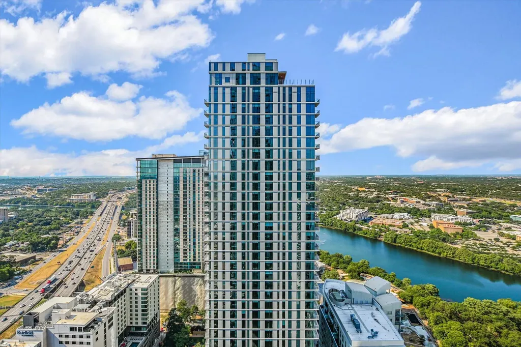610 Davis Street Austin TX 78701
