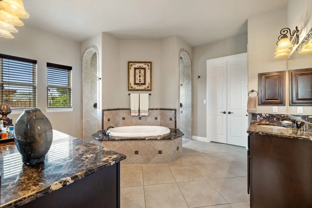 349 Cimarron Hills Trail E Georgetown TX 78628