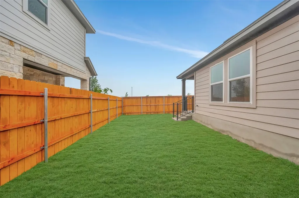 118 Big Banyan Drive Dripping Springs TX 78620
