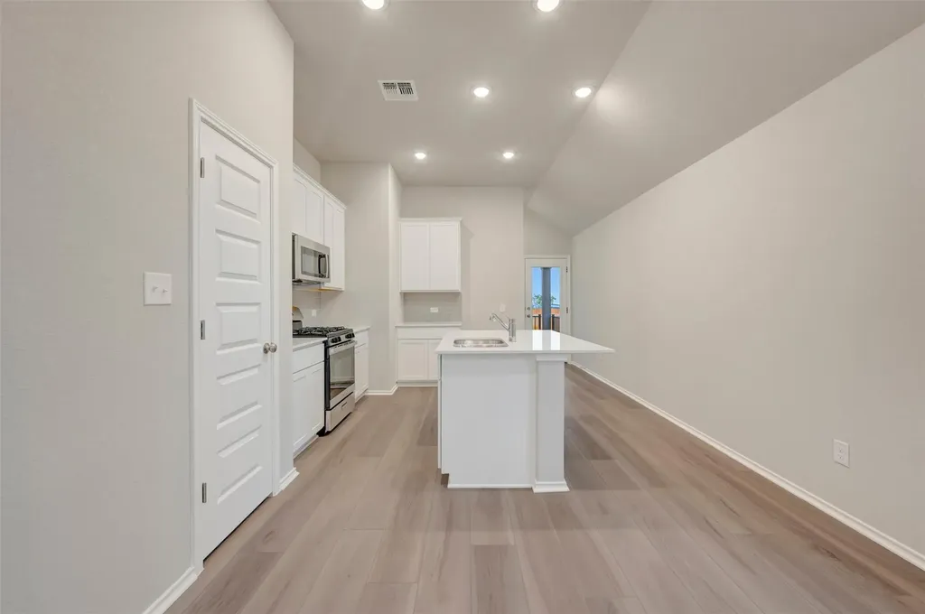 118 Big Banyan Drive Dripping Springs TX 78620