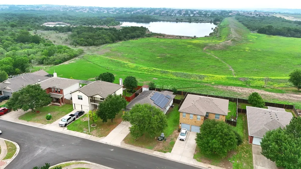 132 Mansfield Lake Trail Kyle TX 78640