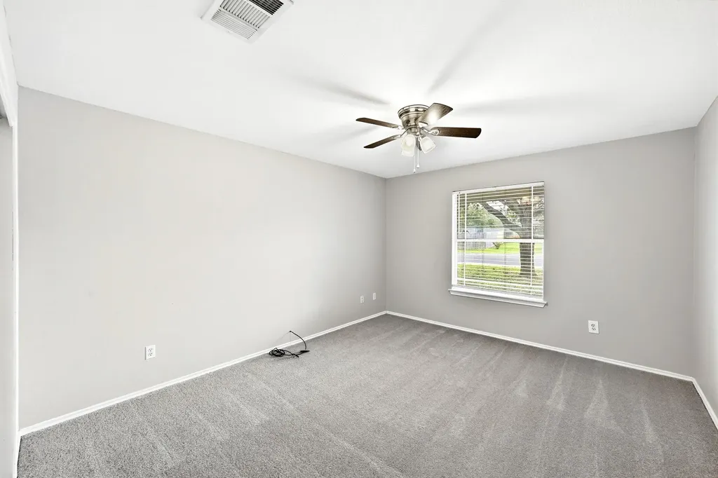 132 Mansfield Lake Trail Kyle TX 78640