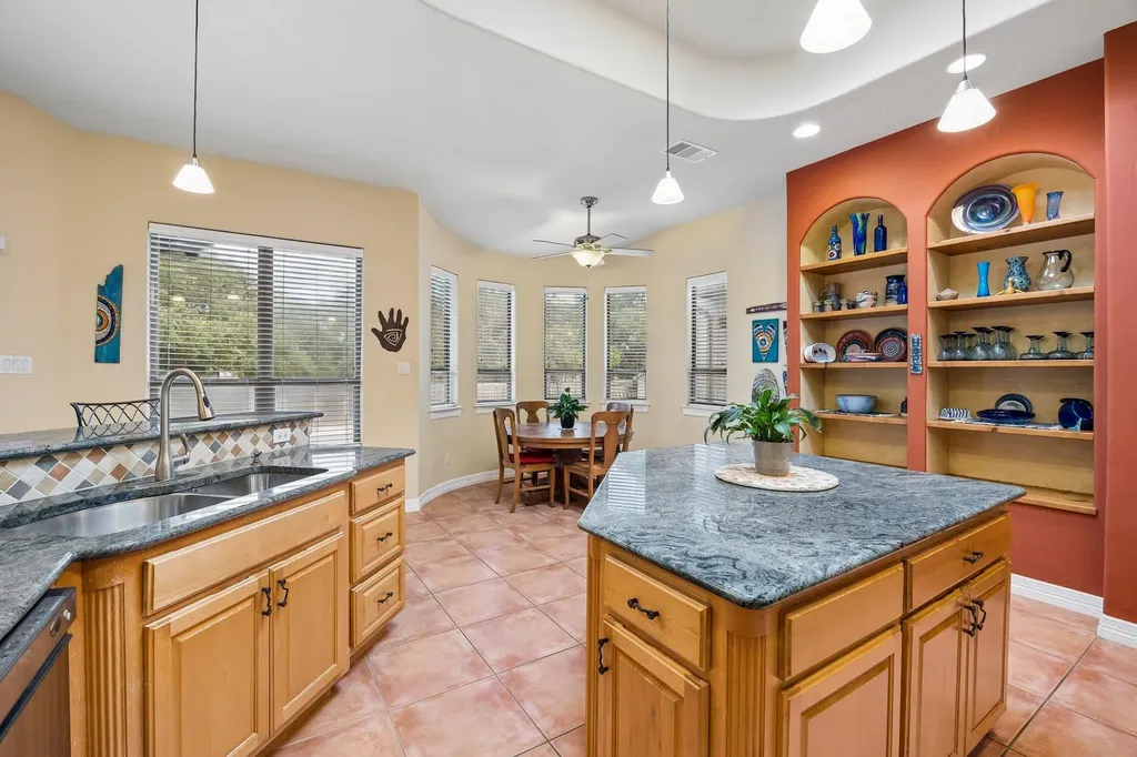 22227 Oban Drive Spicewood TX 78669