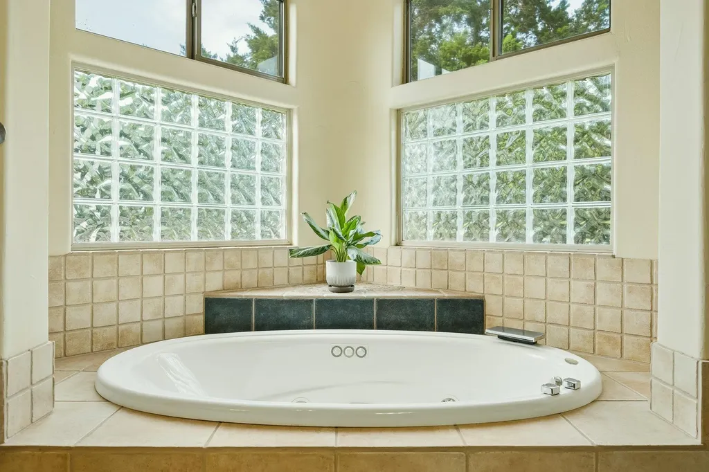 22227 Oban Drive Spicewood TX 78669