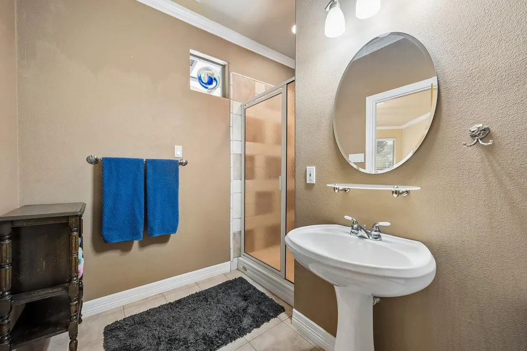 22227 Oban Drive Spicewood TX 78669