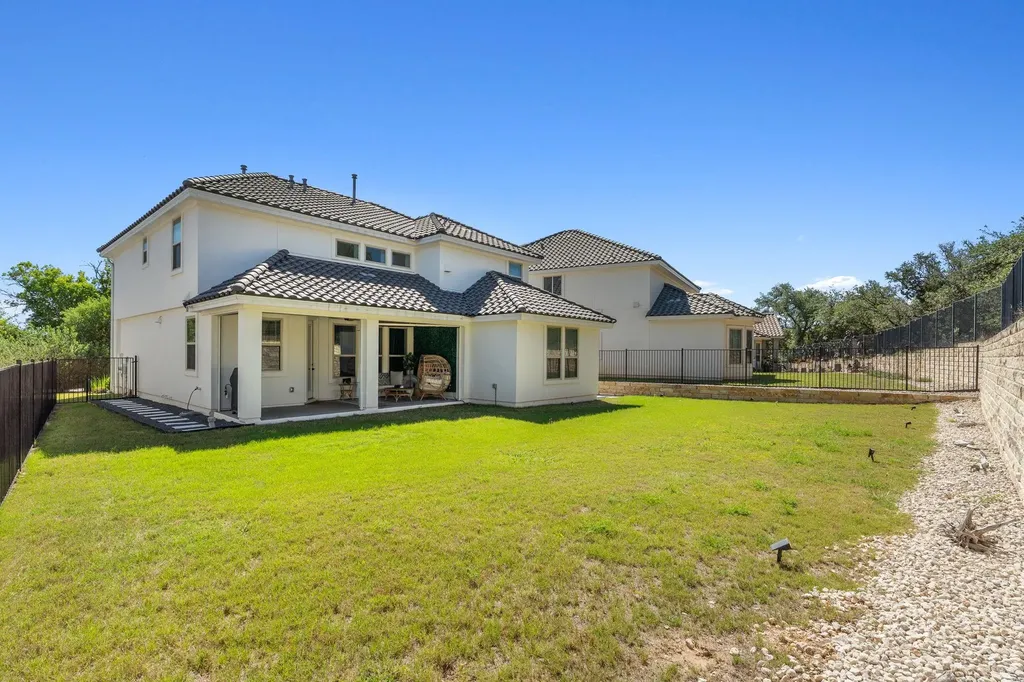 9900 Bayshore Bend Austin TX 78726