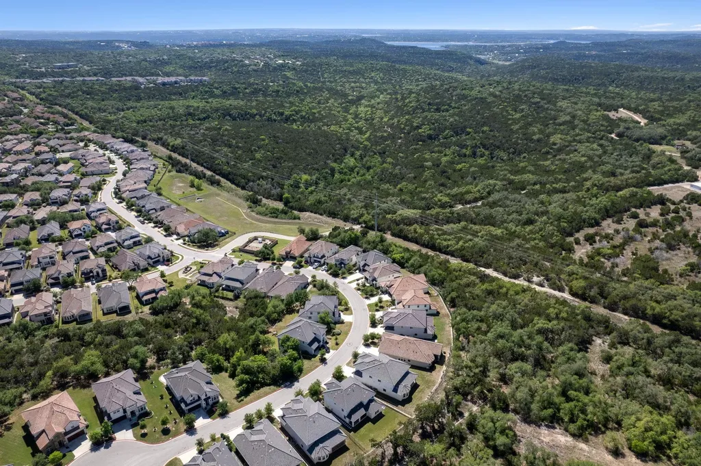 9900 Bayshore Bend Austin TX 78726
