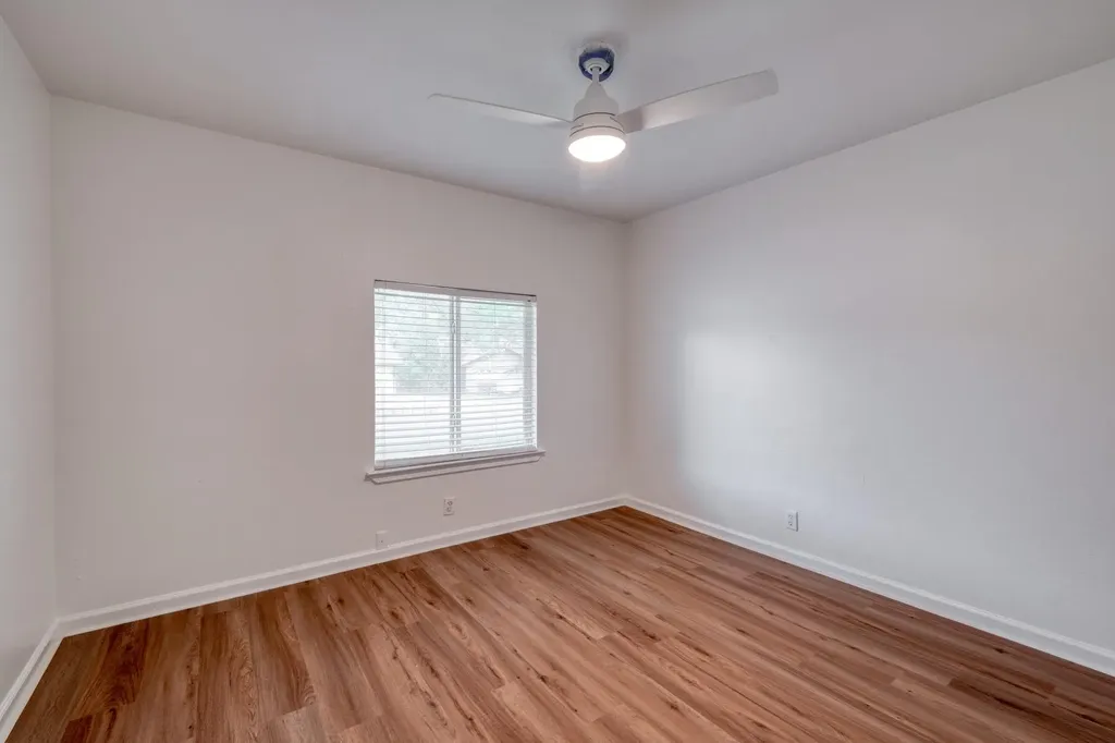 10214 Oak Hollow Drive Austin TX 78758