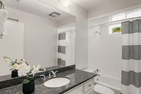 4701 Scottish Woods Cove Austin TX 78746