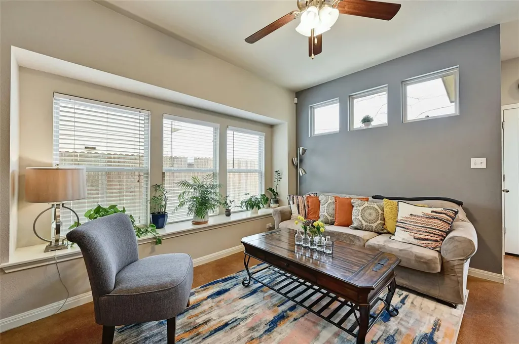 4507 E Esper Lane Austin TX 78725
