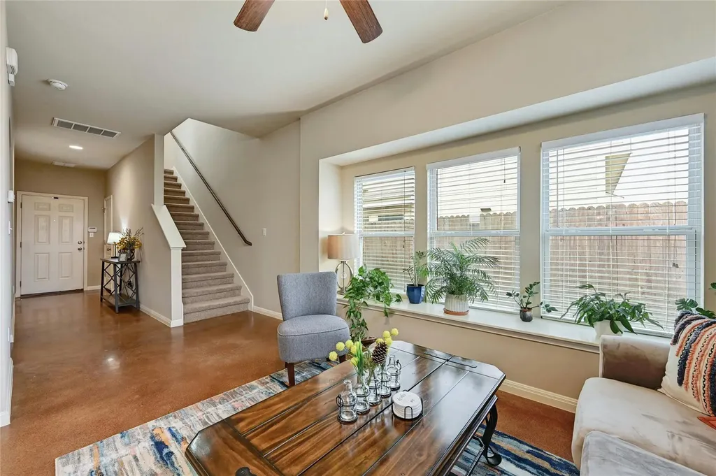 4507 E Esper Lane Austin TX 78725