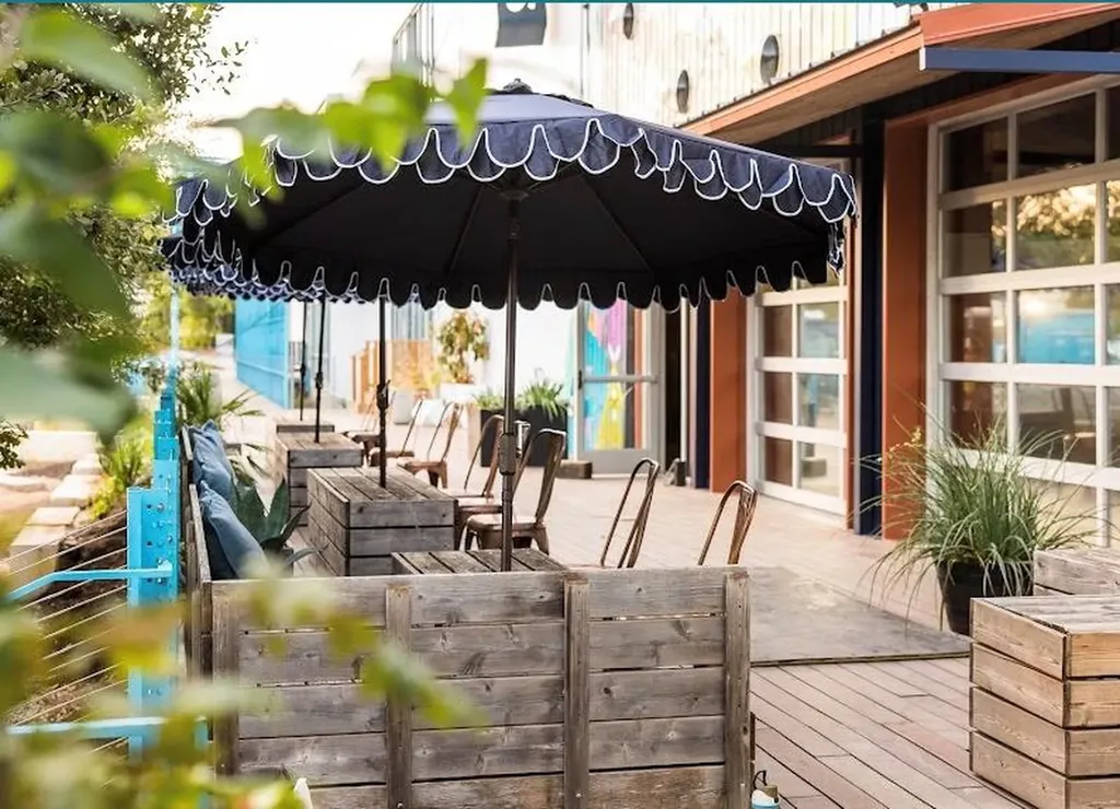 3101.5 Neal Street Austin TX 78702
