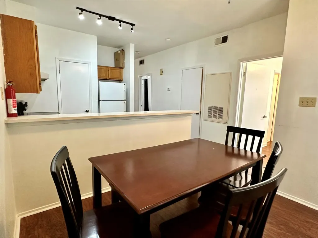 2801 Rio Grande Street Austin TX 78705