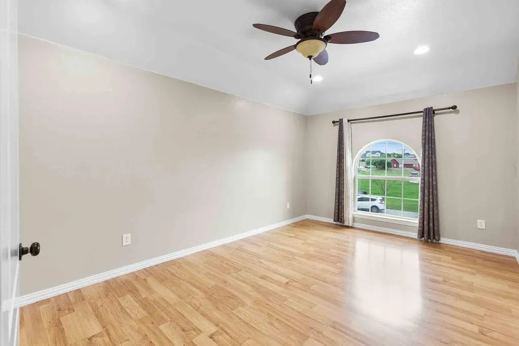 323 Woodbrook Trail Buda TX 78610