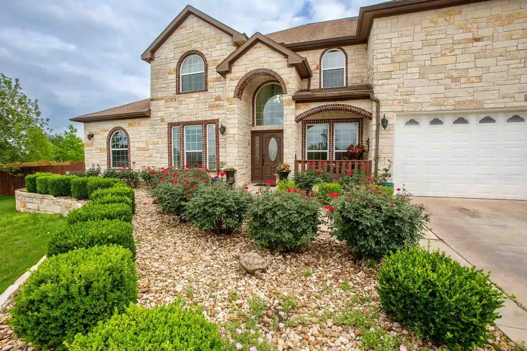 323 Woodbrook Trail Buda TX 78610