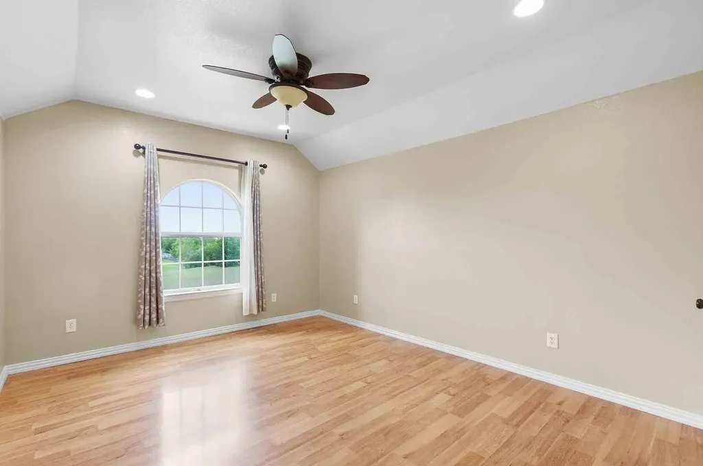 323 Woodbrook Trail Buda TX 78610